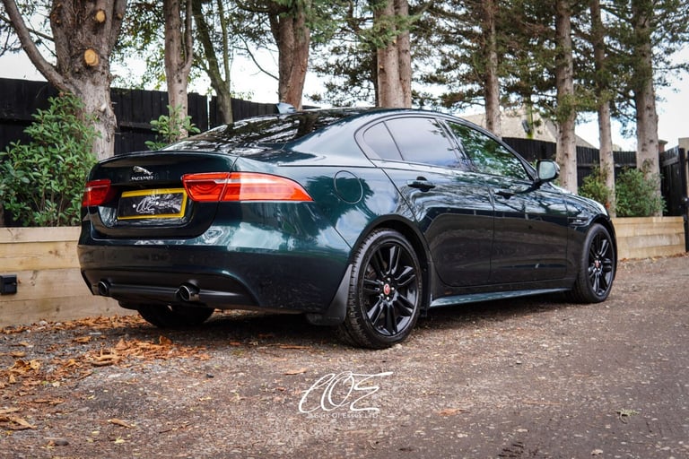2016 Jaguar XE 2.0 XE R-Sport i Auto 4dr Saloon Petrol Automatic
