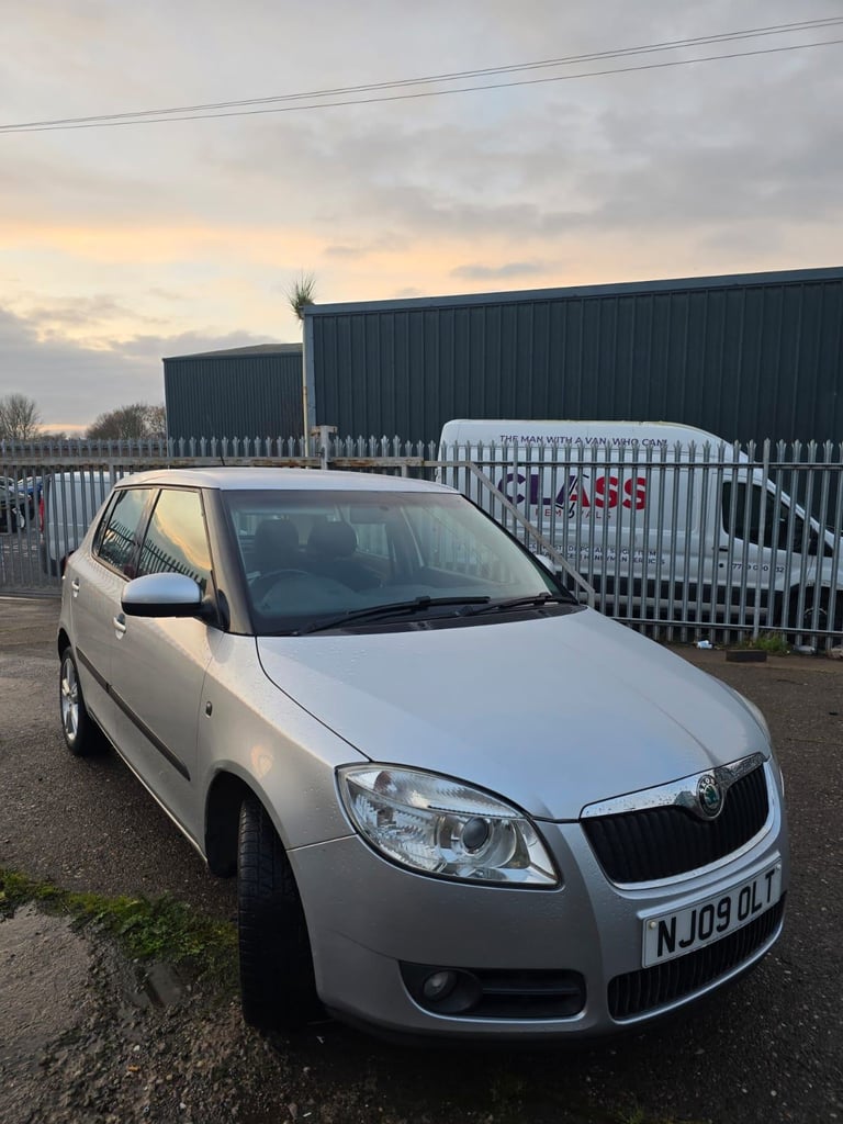 Skoda, FABIA, Hatchback, 2009, Manual, 1896 (cc), 5 doors
