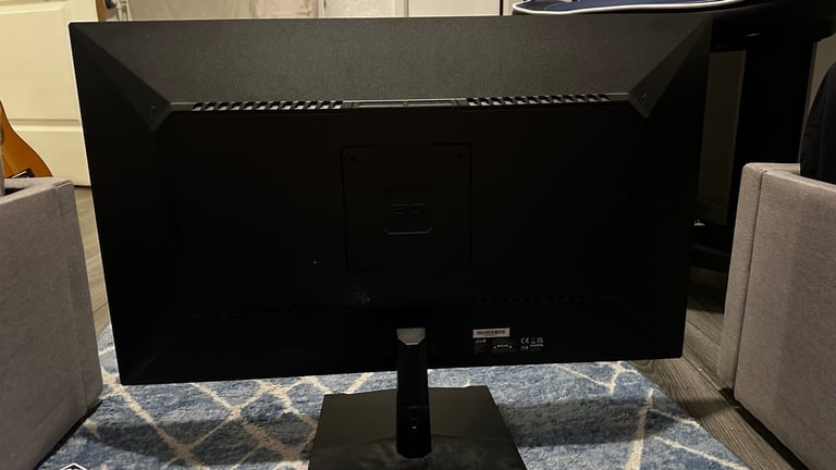 Gaming aoc monitor27 inch  with keyboard and mouse 