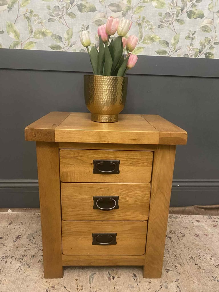 image for 💚💡Barker & Stonehouse Solid oak bedside cabinet lamp table 