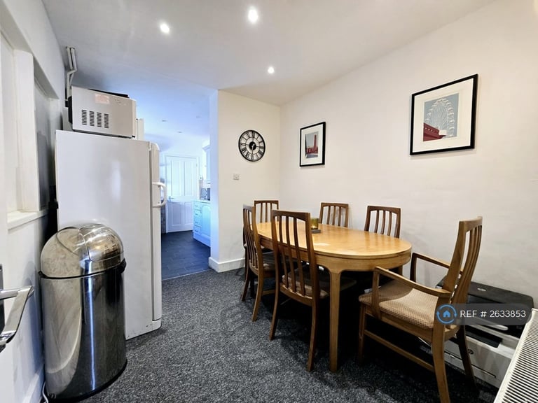 1 bedroom in St. Johns Road, Gillingham, ME7 (#2633853)