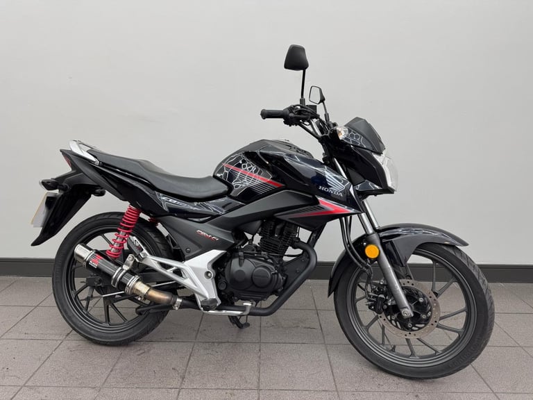 image for HONDA CB125F BLACK / DARK BLUE 2019 19 REG 10,253 MILES USED 125CC MOTORCYCLE