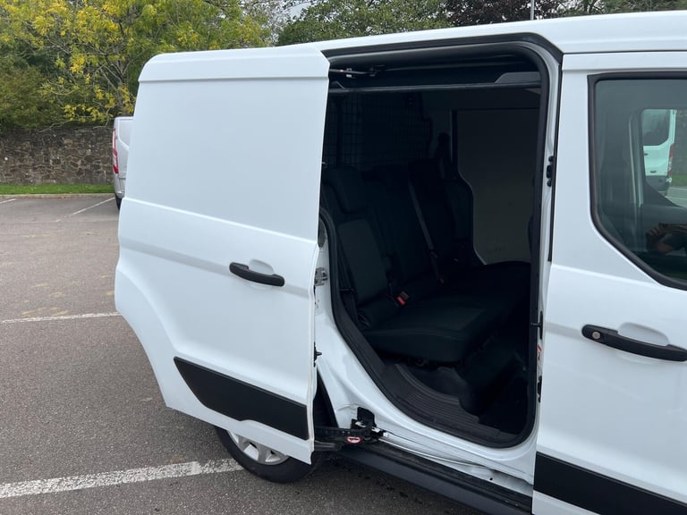 2019 Ford Transit Connect 1.5 EcoBlue 100ps Trend D/Cab Van PANEL VAN DIESEL Manual