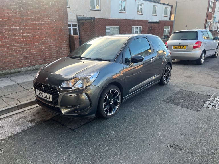 CITROEN DS3 ELEGANCE PURETECH 1.2 PETROL 2016 TAX £20 PORTSMOUTH 