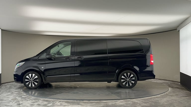 2022 Mercedes-Benz Vito 2.0 114 CDI SELECT Tourer Double Cab 5dr Diesel G-Tronic RWD L3 Euro 6 (s...