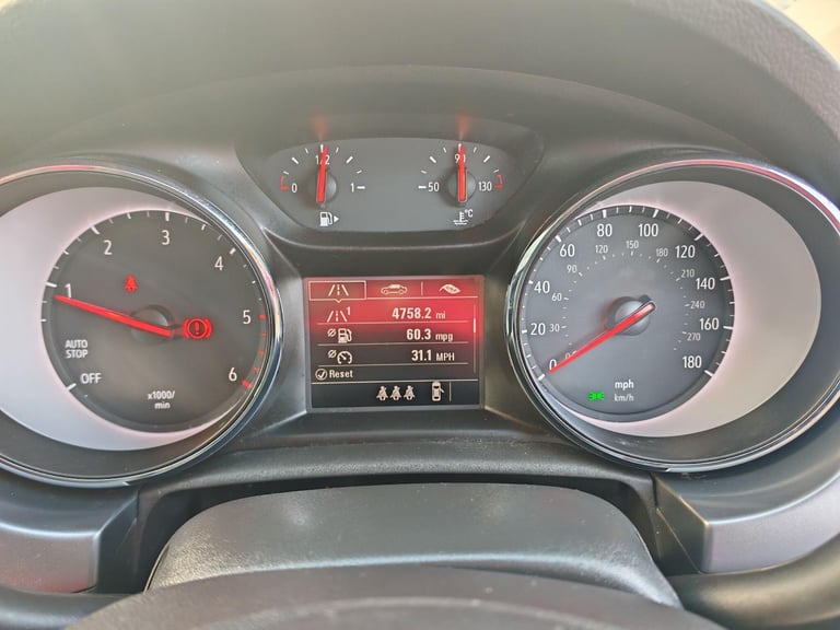 2020 Vauxhall Astra 1.5 Turbo D Business Edition Nav Euro 6 (s/s) 5dr HATCHBACK Diesel Manual