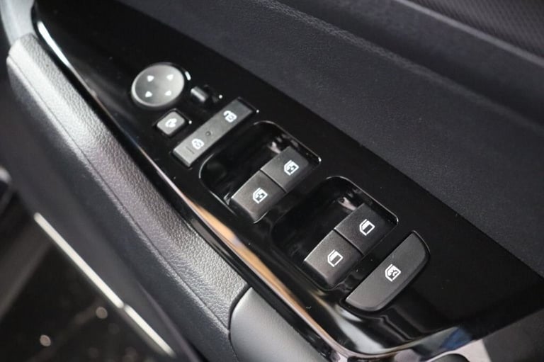 2023 Kia Sportage 1.6 T-GDi 3 5dr (APPLE CAR PLAY, HEATED SEATS) ESTATE Petrol Manual