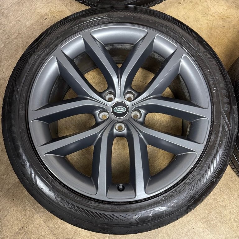 22'' GENUINE RANGE ROVER SPORT GREY L461 L460 NEW MODEL 5127 WHEELS TYRES ALLOYS