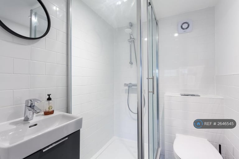 2 bedroom house in Elmgreen Close, London, E15 (2 bed) (#2646545)