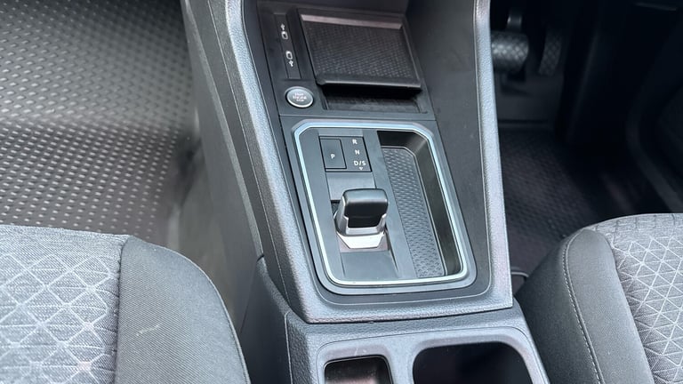 2025 Ford Transit Connect 1.5 EcoBoost PHEV 150 Limited Van Auto PANEL VAN PETROL/ELECTRIC Automatic