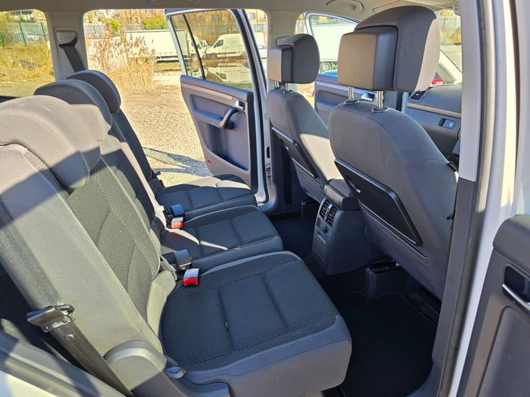 2014 Volkswagen Touran 1.4 TSI BlueMotion Tech SEL DSG Euro 6 (s/s) 5dr MPV Petrol Automatic