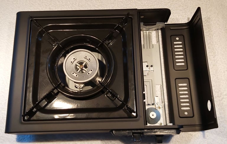 Portable Gas Camping Stove and Cylinders