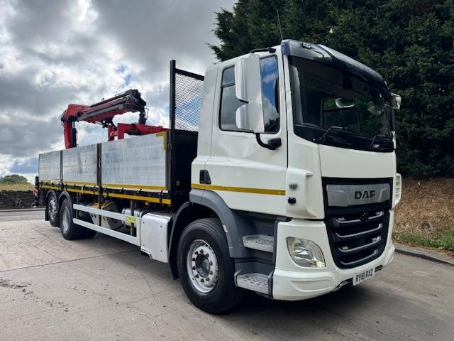 2018 18 DAF CF 370 E6 6x2 23ft6 dropside Fassi F155 remote crane & block grab 