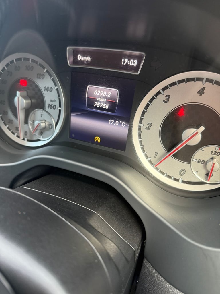 Mercedes-Benz, A CLASS, Hatchback, 2015, Manual, 2143 (cc), 5 doors