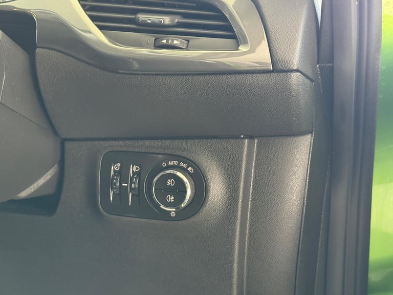 2016 Vauxhall Corsa 1.4i ecoFLEX Energy Easytronic Euro 6 (s/s) 3dr (a/c) HATCHBACK Petrol Automatic