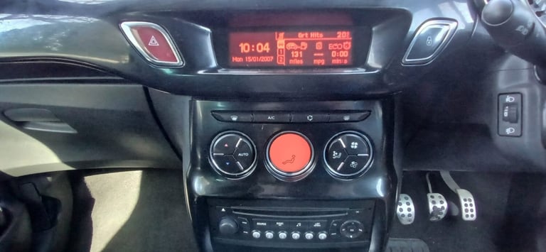 2015 Citroen DS3 1.6 BlueHDi DSire Plus 3dr HATCHBACK Diesel Manual
