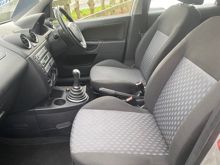 2005 Ford Fiesta 1.4 Zetec 5dr HATCHBACK Petrol Manual