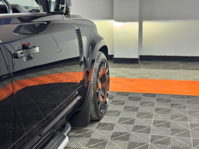 2023 Land Rover Defender 130 3.0 D300 MHEV X Auto 4WD Euro 6 (s/s) 5dr ESTATE Diesel Automatic