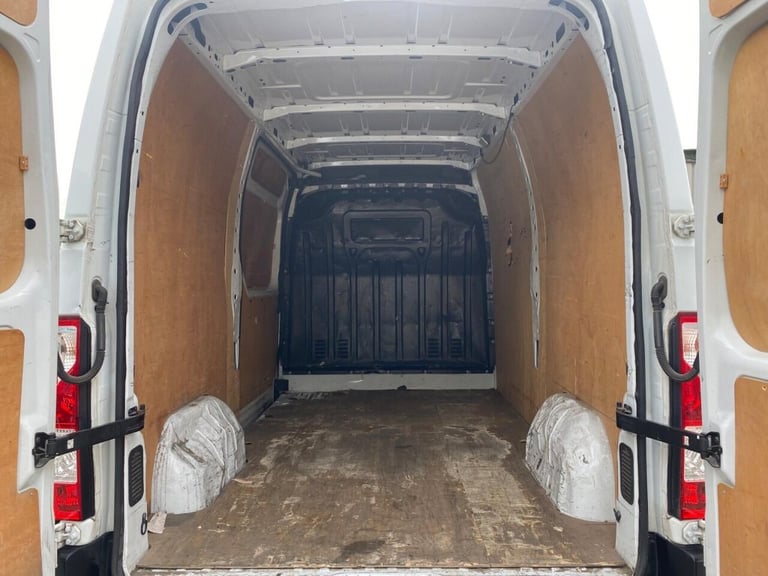 2018 Vauxhall Movano 2.3 CDTI H2 Van 130ps PANEL VAN DIESEL Manual