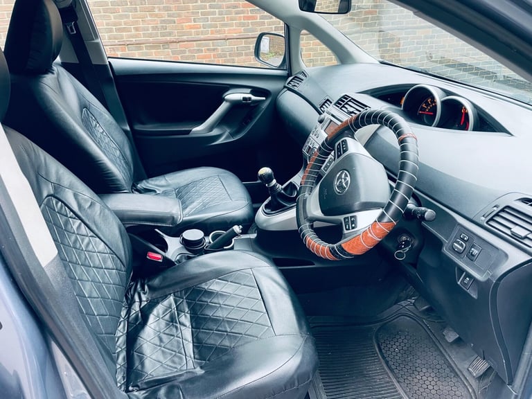 2010 Toyota Verso 1.6 V-matic TR 5dr MPV Petrol Manual