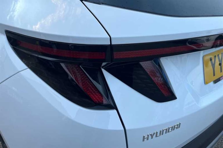 2025 Hyundai TUCSON 1.6T Hybrid Ultimate 5dr Auto ESTATE PETROL/ELECTRIC Automatic