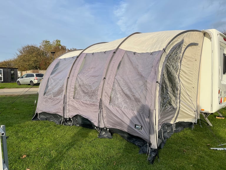 Caravan Awning 