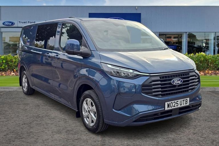 image for 2025 Ford Transit Custom 2.5 PHEV 232ps H1 Double Cab Van Limited Auto PANEL VAN PETROL/ELECTRIC ...