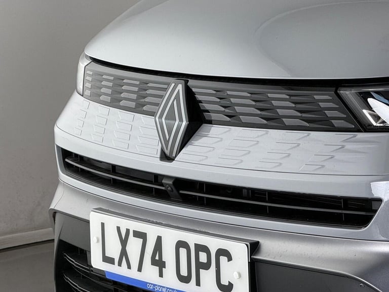 2025 Renault Symbioz 1.6 E-TECH iconic esprit Alpine Auto Euro 6 (s/s) 5dr HATCHBACK PETROL/ELECT...