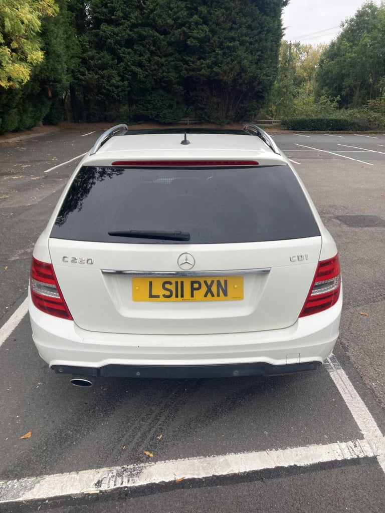 Mercedes-Benz, C CLASS, SPORT AMG BODY STYLING, Semi-Auto, 2143 (cc), BARGAIN