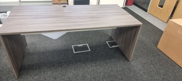 5x Office Table Anthracite Grey in Excellent Condition 180cm x 90cm x75cm