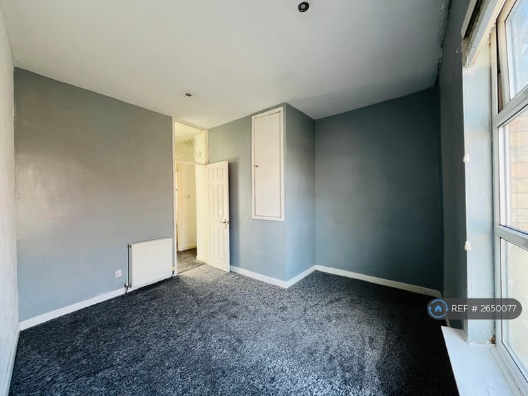 2 bedroom house in Astley Street, Manchester, SK16 (2 bed) (#2650077)