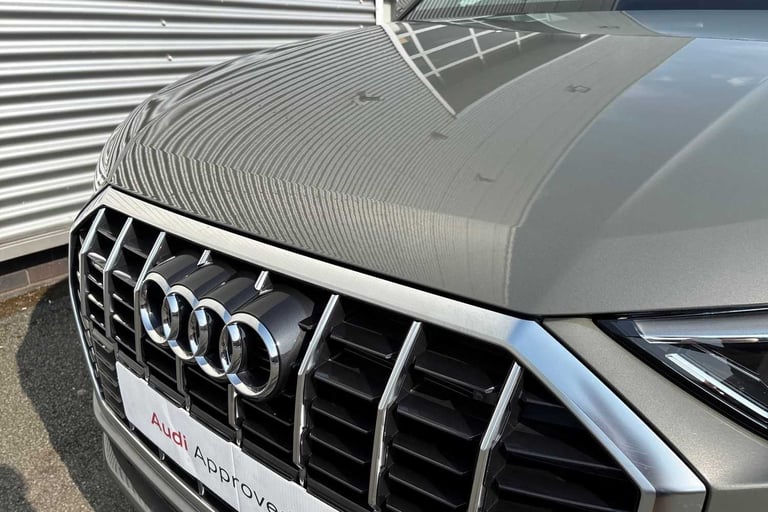 2025 Audi Q3 40 TFSI Quattro S Line 5dr S Tronic [Leather] SUV Petrol Automatic