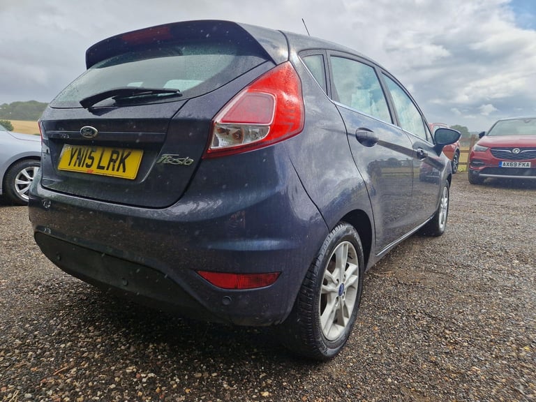 2015 Ford Fiesta 1.0T EcoBoost Zetec Euro 5 (s/s) 5dr Petrol
