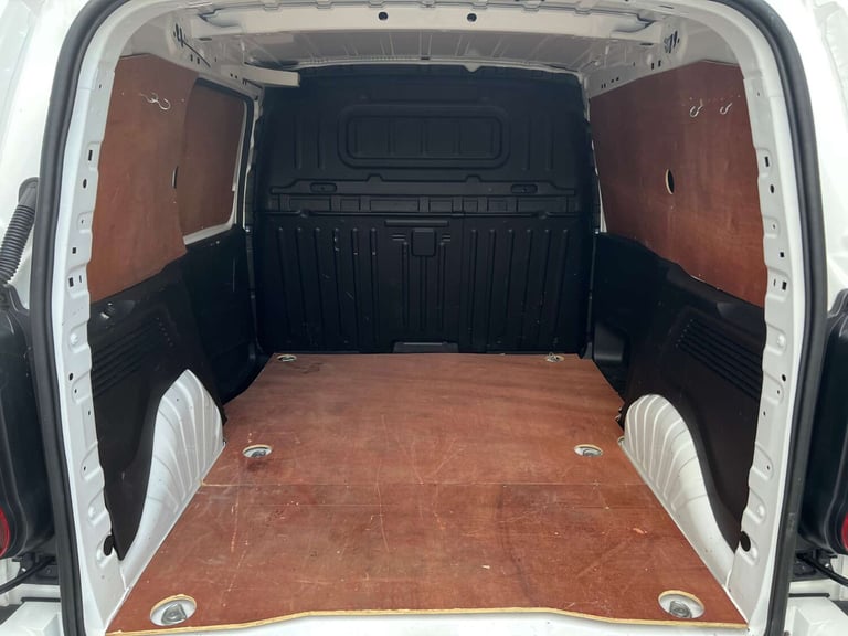 2020 Vauxhall Combo 1.5 Combo 2000 Sportive S/S Panel Van Diesel Manual