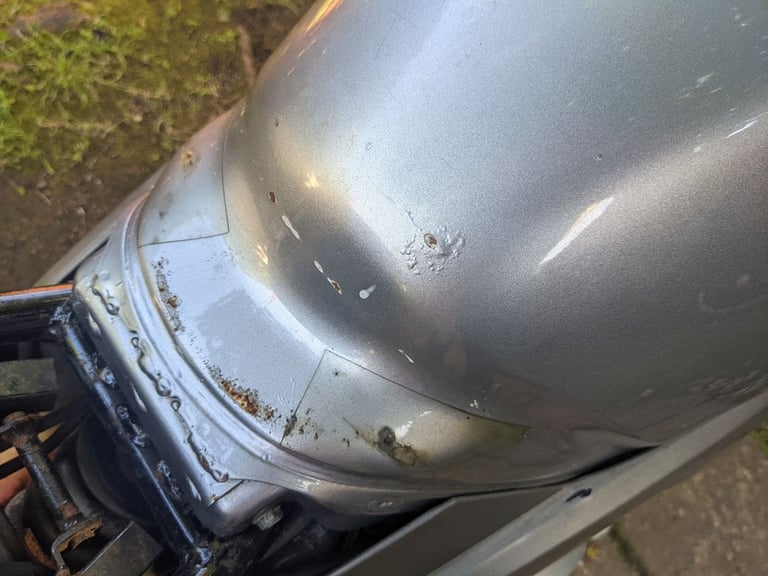 Breaking 2010 honda cbf1000