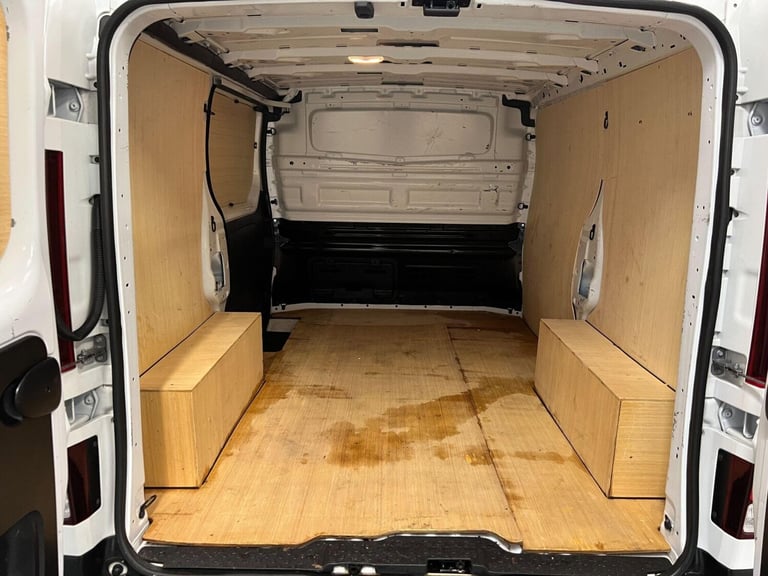 2023 Renault Trafic 2.0 dCi Blue SL28 Business+ L1 H1 Euro 6 (s/s) 5dr Panel Van Diesel Manual
