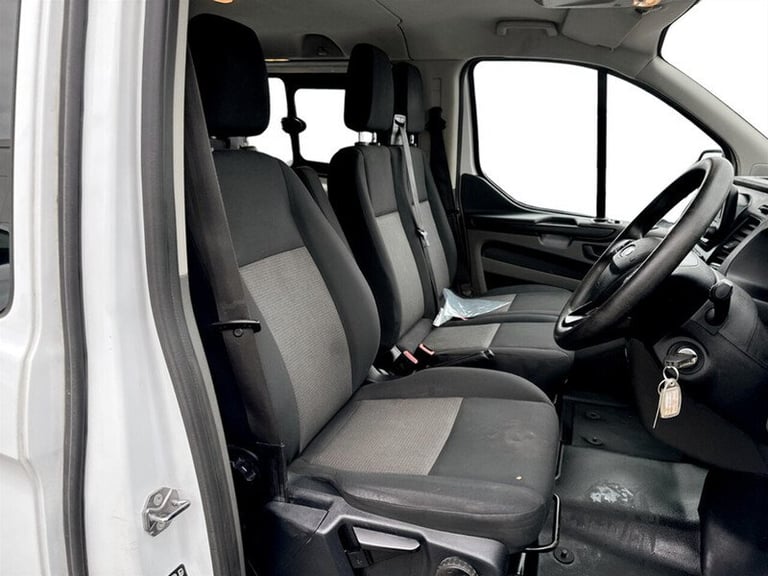  Ford Transit Custom 320 EcoBlue Leader Combi Van Diesel Manual