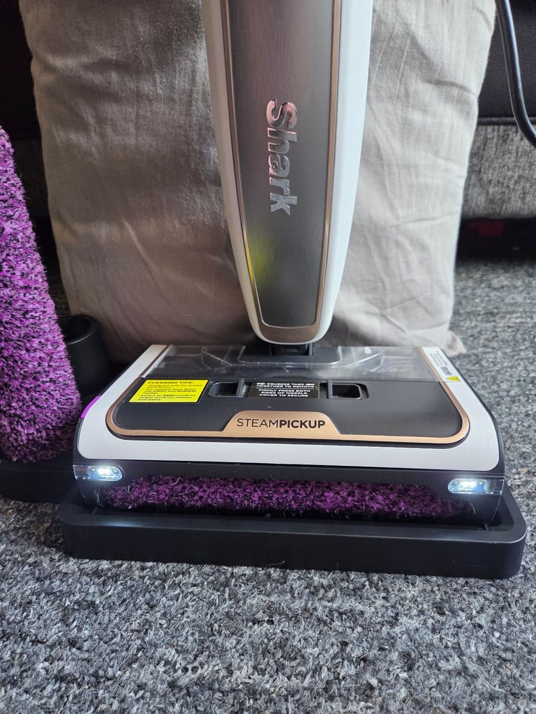 image for Shark Steam + vacuum cleaner 