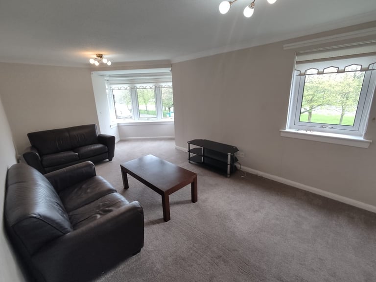 2 bedroom flat in Mill Street, Bridgeton, Glasgow, G40 1HZ