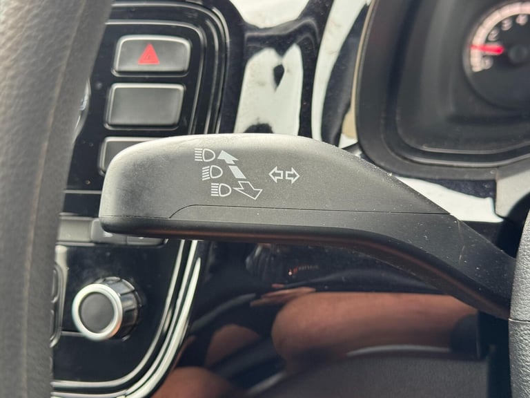 2012 Volkswagen up! 1.0 Move Up 5dr HATCHBACK PETROL Manual