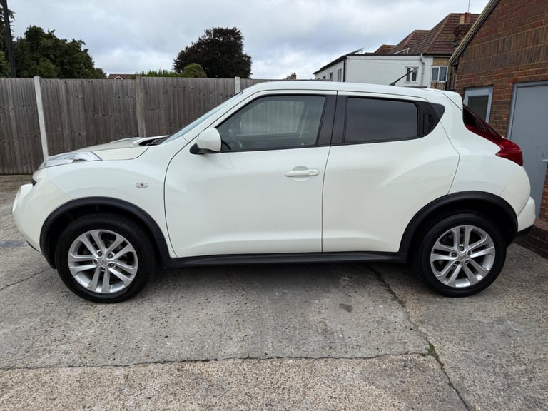 2013 Nissan Juke 1.6 Acenta Premium CVT Euro 5 5dr Petrol