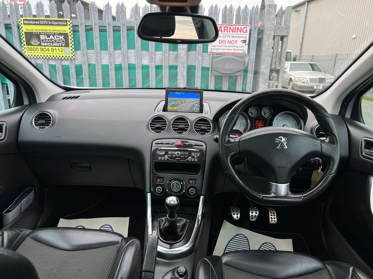 2013 Peugeot 308 1.6 308 Allure Navigation Version 5dr Hatchback Petrol Manual