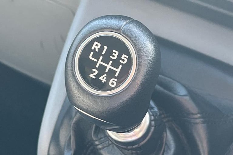 2024 Ford Transit Custom 2.0 EcoBlue 136ps H1 Van Limited PANEL VAN DIESEL Manual