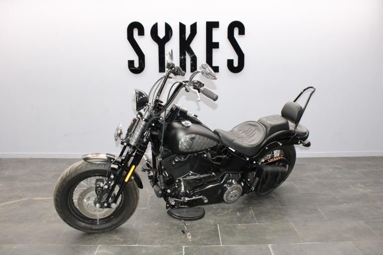 2009 Harley-Davidson FLSTSB Softail Crossbones in Denim Black