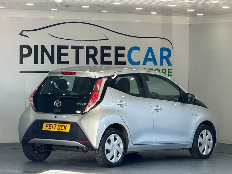 2017 Toyota AYGO 1.0 VVT-i x-play Hatchback 5dr Petrol Manual Euro 6 (68 ps) Hatchback Petrol Manual