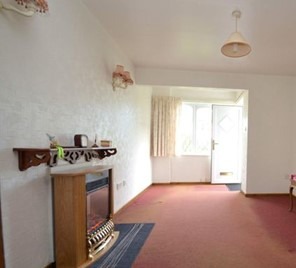 **LET BY** 17 CASTLE RIDGE** 1 BEDROOM** DSS ACCEPTED** NO DEPOSIT**