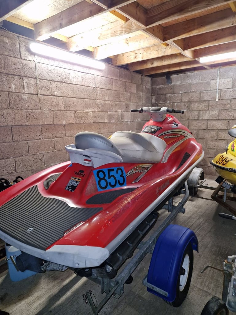 Yamaha vx110 deluxe jetski