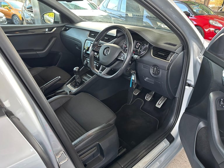  Skoda Octavia 2.0 TDI vRS Euro 5 (s/s) 5dr Diesel Manual
