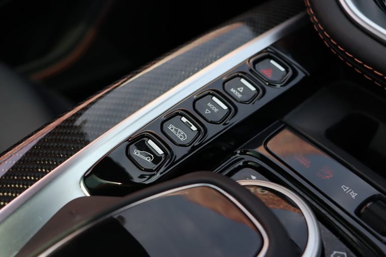 2023 23 ASTON MARTIN DBX 4.0 V8 SUV 5DR PETROL AUTO 4WD EURO 6 (S/S) (550 PS)