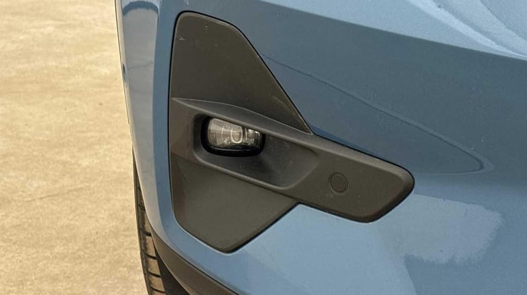 2025 Volvo XC40 2.0 B4 MHEV Ultra Bright DCT Auto Euro 6 (s/s) 5dr ESTATE Petrol/Electric Hybrid ...